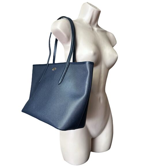 Lacoste Chantago Navy Blue Tote Bag in Piqué Leather - Picture 4 of 13